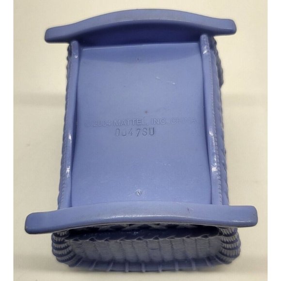 2004 Fisher Price Loving Family Dollhouse Blue Baby Doll Crib Cradle Nursery - Picture 5 of 5